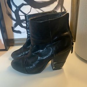 Rag & Bone Newberry black leather booties